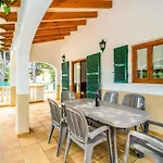 Estrella Villa